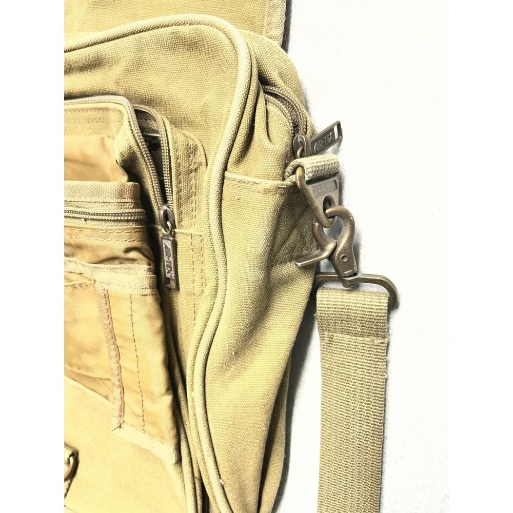 Vintage Disney Store Team Employee‎ Messenger Bag Canvas Briefcase Laptop Khaki